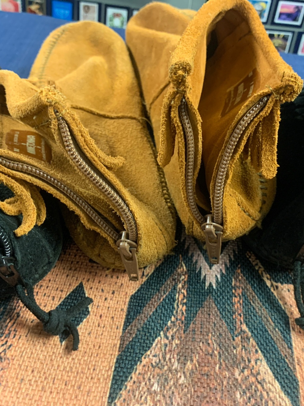 Minnetonka Fringe Moccasins in Tan and Black - Picture 5 of 11